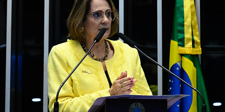 Damares Alves critica condenação de ex-presidente e defende pauta da anistia — Senado Notícias