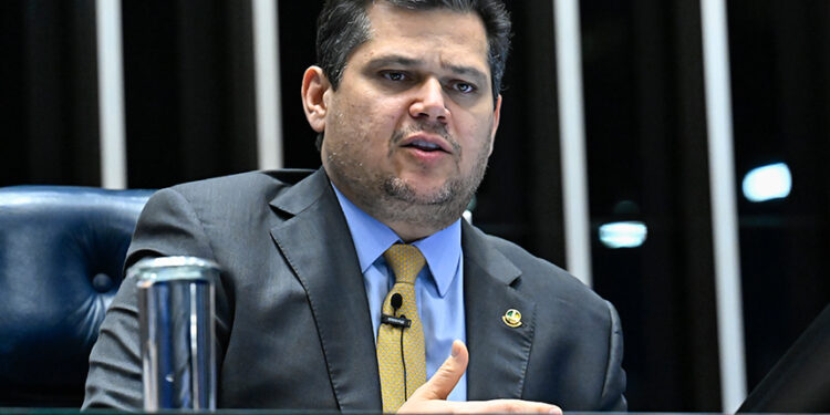 ‘Senado cumprirá rito constitucional na análise do indicado ao STF’, diz Davi Alcolumbre — Senado Notícias