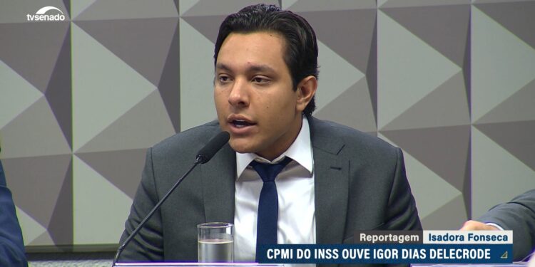 Acusado de desenvolver sistema usado em fraudes fica em silêncio na CPMI do INSS — Senado Notícias
