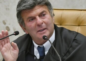 Fux participa de primeira sessão na Segunda Turma do STF