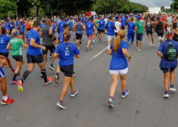 Corrida ColaboraGov celebra Dia do Servidor e promove integração