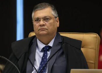 STF tem dois votos para manter execução de penas da trama golpista