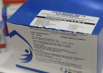 Fiocruz vai ampliar produção de kits diagnósticos para o SUS