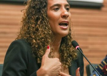 Expectativa é que mulheres sejam ouvidas, diz Aniele sobre marcha