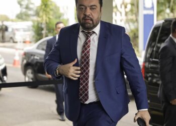 TSE inicia julgamento que pode cassar governador do Rio de Janeiro