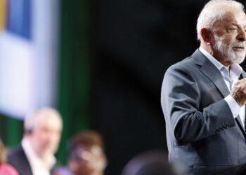 Emergência climática é uma crise da desigualdade, diz Lula na COP30