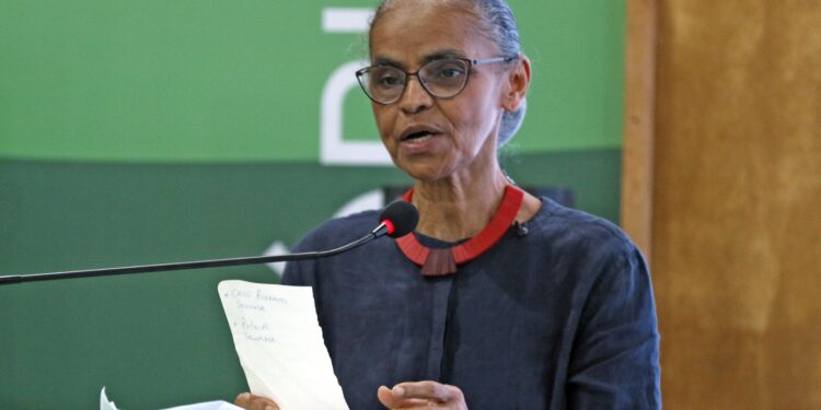 Plano brasileiro lançado na COP30 integra governança climática no país