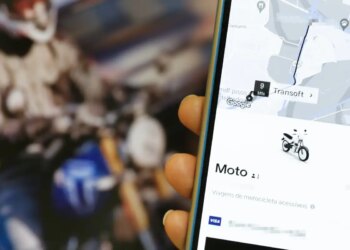 STF mantém suspensão de lei que regulamenta mototáxi em SP