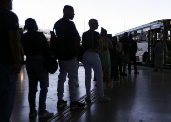 Estudo defende substituir vale-transporte por tarifa zero universal