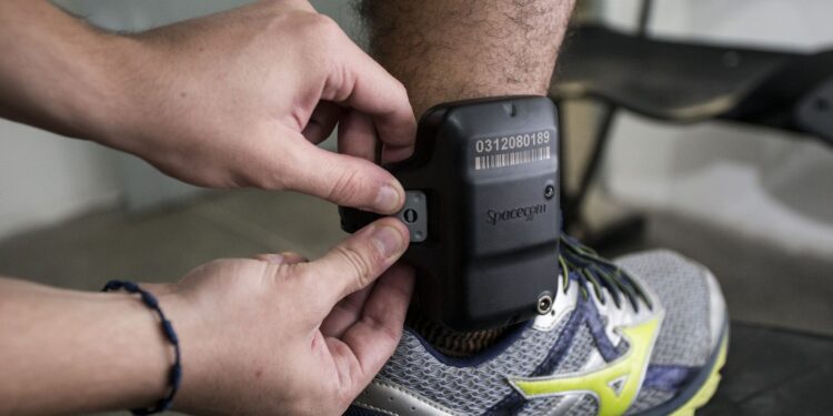 Câmara aprova aumento de prisão temporária de 5 para 15 dias