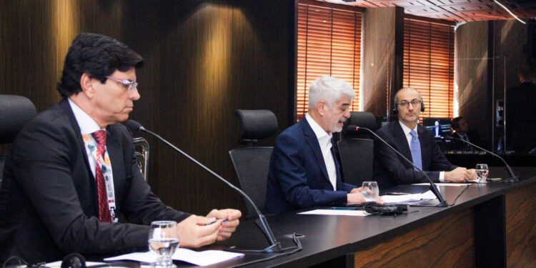 Aquecimento global compromete o futuro de todos, afirma Humberto Costa na COP — Senado Notícias