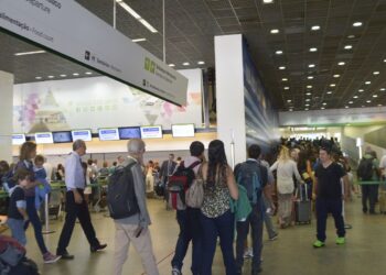 Anac faz operação em aeroportos com maior fluxo em 15 estados