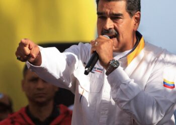 Venezuela chama de pirataria e roubo a apreensão de petroleiro por EUA