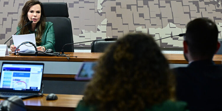 CDR aprova reconhecimento de empresas de turismo receptivo; texto vai ao Plenário — Senado Notícias