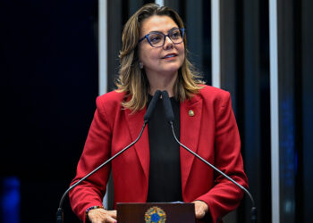 Senado aprova criação de prêmio para mulheres empreendedoras — Senado Notícias