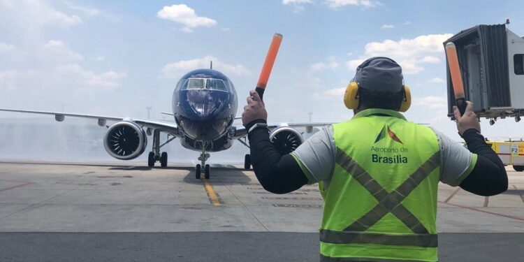 Ventania em Congonhas e Guarulhos impacta Aeroporto de Brasília
