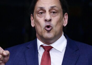 Ex-advogado de Bolsonaro é condenado por injúria racial