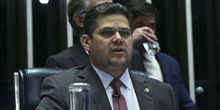 Presidente do Congresso lamenta ataque a judeus na Austrália — Senado Notícias