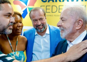 “Estado tem que chegar aos mais pobres”, diz Lula em evento em MG