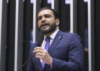 Comissão aprova reserva de vagas para bombeiros civis e brigadistas durante calamidades públicas – Notícias