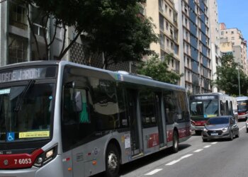 Livro debate tarifa zero e mobilidade urbana como qualidade de vida