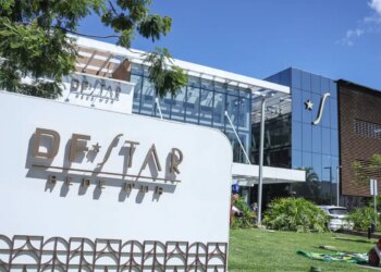 Jair Bolsonaro é internado para ser submetido a cirurgia nesta quinta