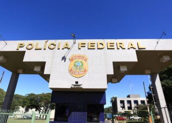 PF consulta Moraes sobre encomendas enviadas a Bolsonaro