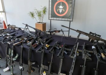 Polícia do Rio prende 12 pessoas em operação contra Comando Vermelho