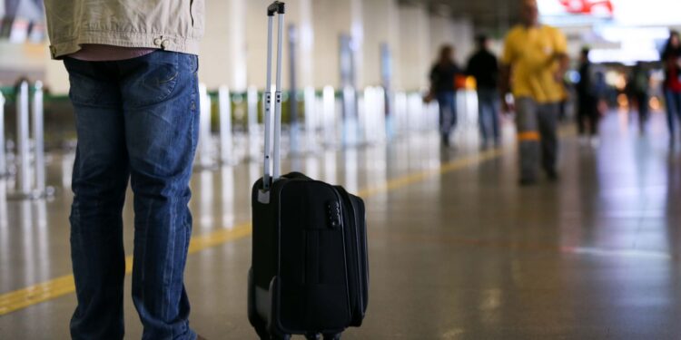 Suspensão de novos vistos de imigração para os EUA começa nesta quarta