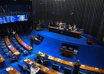 De olho no público virtual, discursos no Senado ficam mais curtos, aponta estudo — Senado Notícias