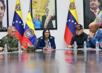 Trump e Delcy Rodríguez relatam conversa “produtiva” por telefone