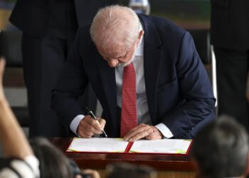 Lula veta integralmente PL da Dosimetria