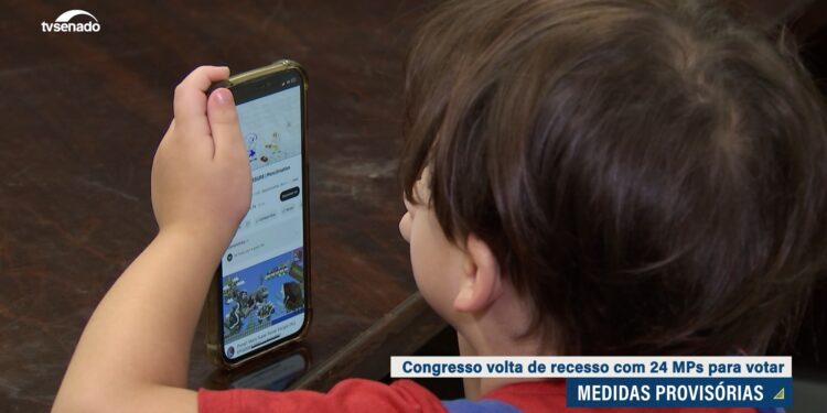 Medidas provisórias sobre auxílio gás e Eca Digital vencem em fevereiro — Senado Notícias