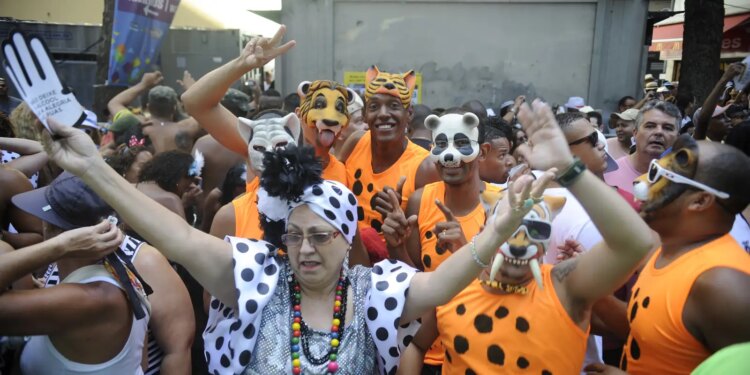 Carnaval de rua deverá injetar mais de R$ 5,7 bi na economia carioca