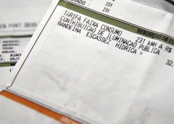 Aneel divulga calendário para anúncio de bandeiras tarifárias em 2026