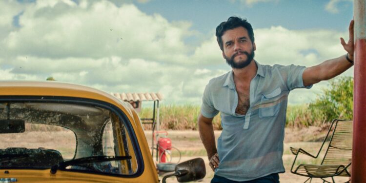 Agente Secreto ganha Globo de Ouro de Filme de Língua Não Inglesa