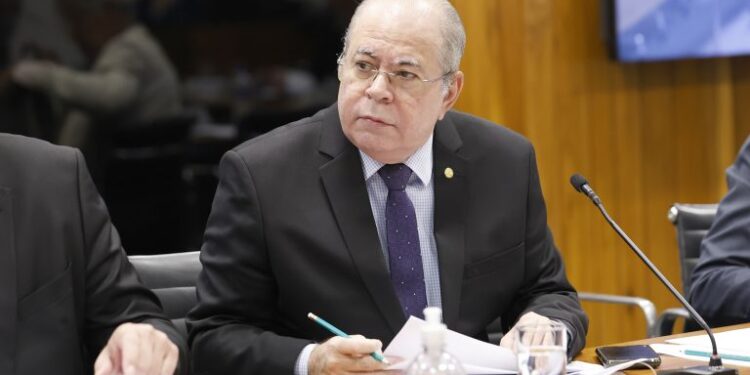 Comissão aprova incentivos fiscais para saneamento e define órgão de monitoramento – Notícias