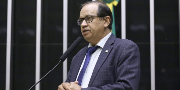 Comissão aprova isenção fiscal para estatais que constroem e vendem imóveis populares – Notícias