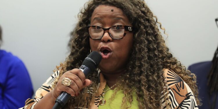 Macaé diz que carta de princípios dos direitos humanos foi “rifada”