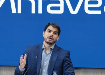 Anfavea projeta crescimento de 3,7% na produção de veículos para 2026