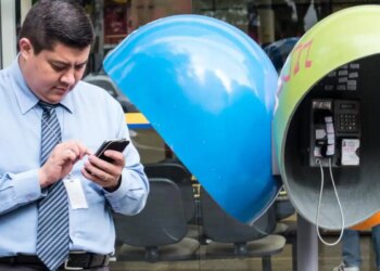 Orelhões serão extintos no Brasil até o fim de 2028