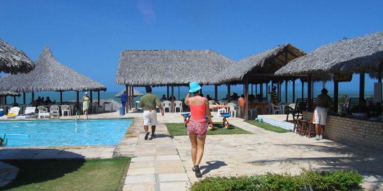 CTFC pode votar mudanças na cobrança de diárias de hotel — Senado Notícias