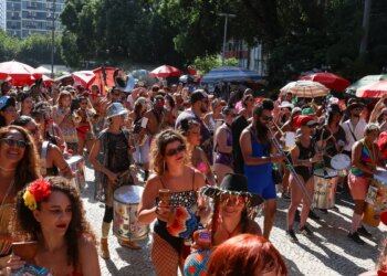 Rio registra cinco atendimentos por hora devido ao calor no carnaval