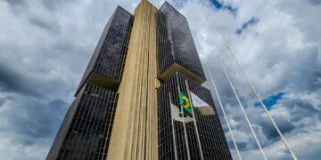 Contas externas têm saldo negativo menor em janeiro de 2026