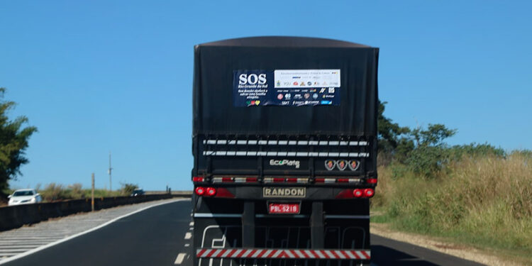 Liga do Bem recebe doações por Pix para vítimas das chuvas em MG — Senado Notícias