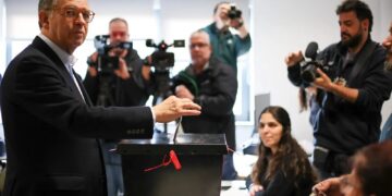 Socialista Antônio Seguro é eleito presidente de Portugal