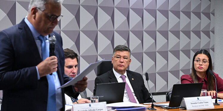 empresas de Ingrid receberam R$ 156 milhões desviados do INSS — Senado Notícias