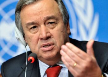 Chefe da ONU pede cessar-fogo no Oriente Médio