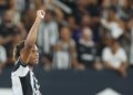Botafogo supera Nacional e segue vivo na Pré-Libertadores
