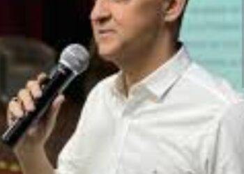 Mandato em extinção